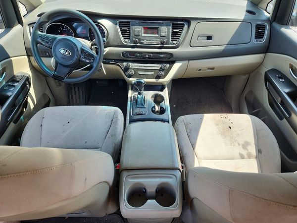 2015 KIA SEDONA L - Low level