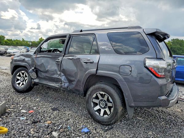 2022 TOYOTA 4RUNNER TRD Offroad Prem
