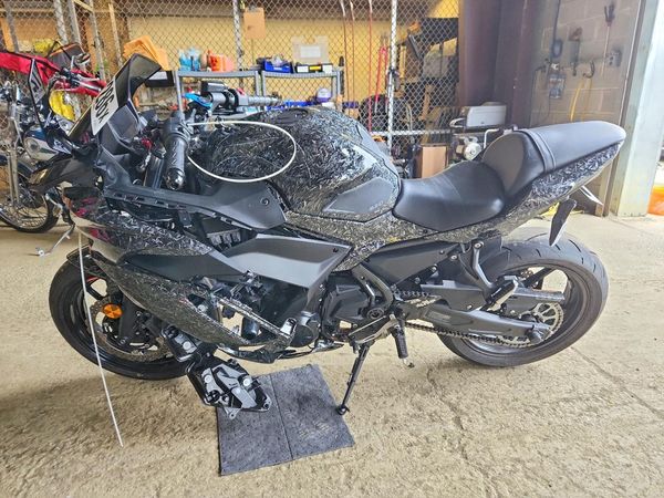 2025 KAWASAKI EX650