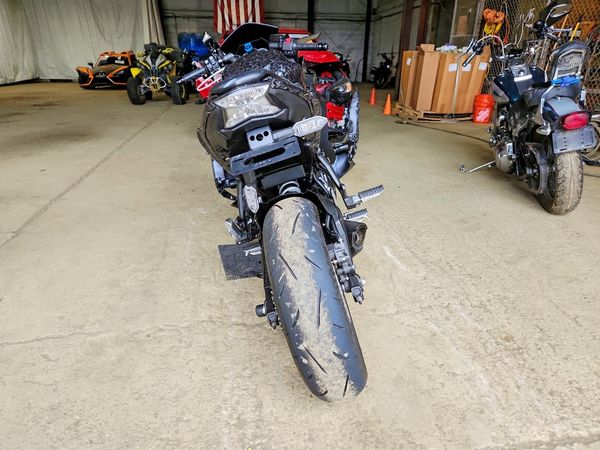 2025 KAWASAKI EX650