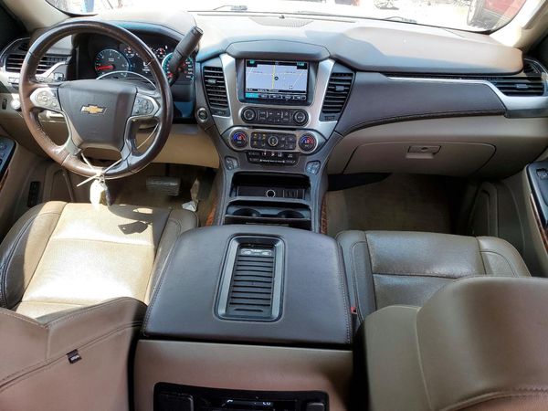 2017 CHEVROLET SUBURBAN Premier