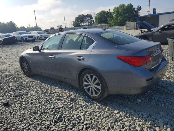 2015 INFINITI Q50