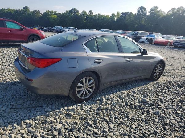 2015 INFINITI Q50