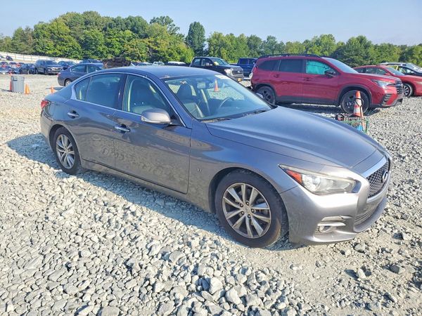 2015 INFINITI Q50