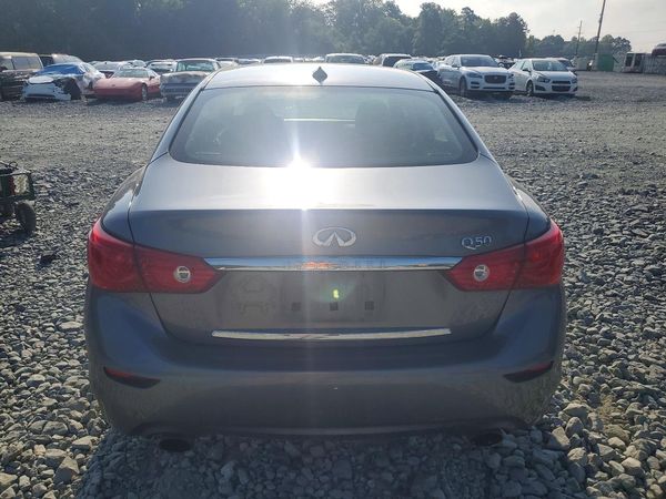 2015 INFINITI Q50