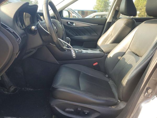 2015 INFINITI Q50