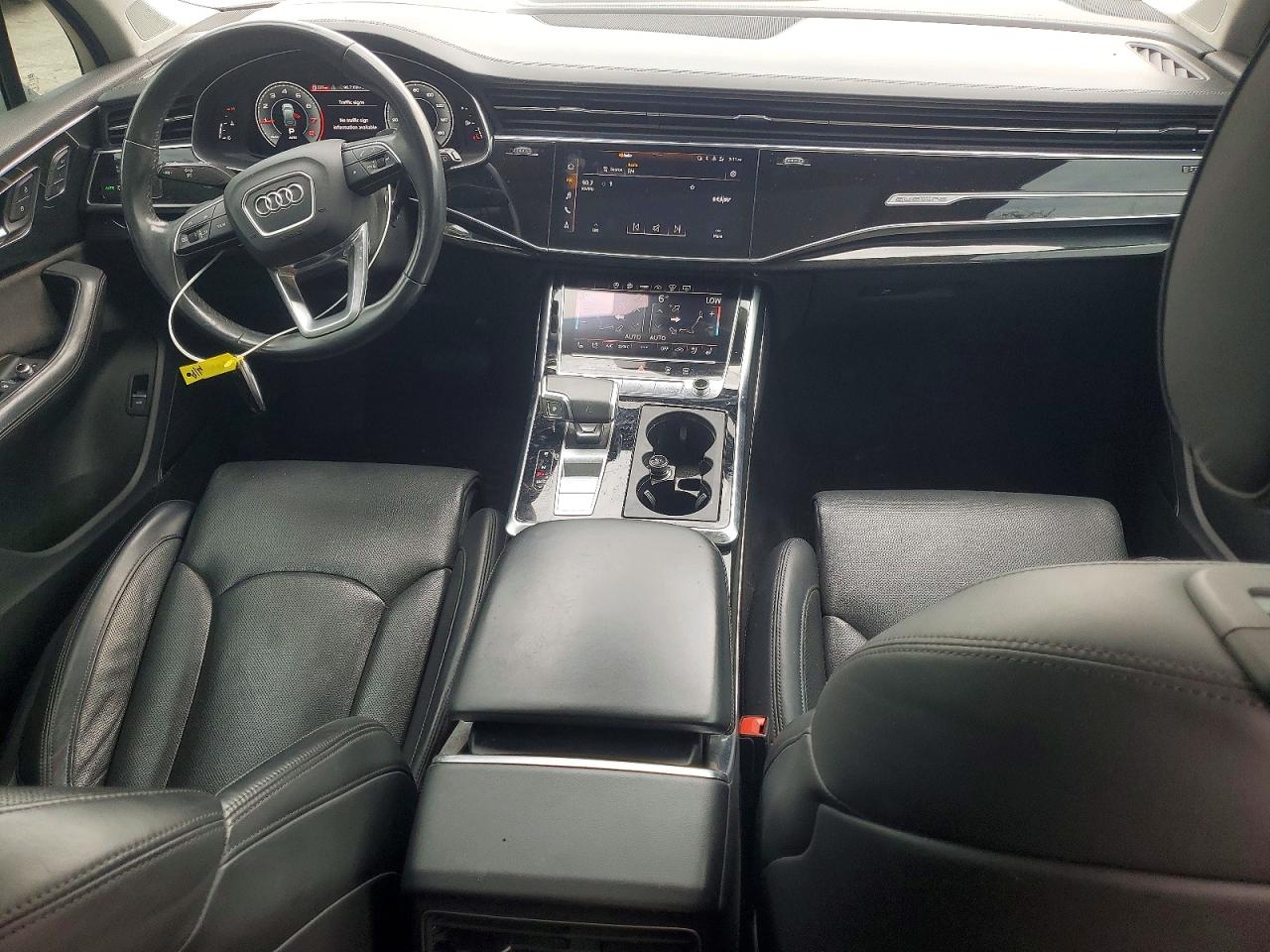 2021 AUDI Q7 quattro Prestige