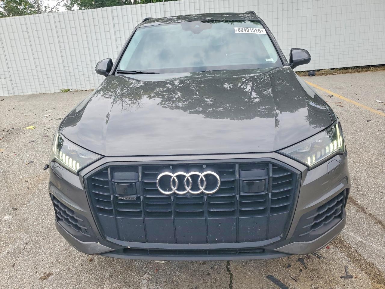 2021 AUDI Q7 quattro Prestige
