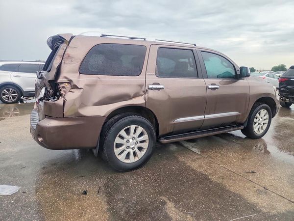 2019 TOYOTA SEQUOIA Platinum