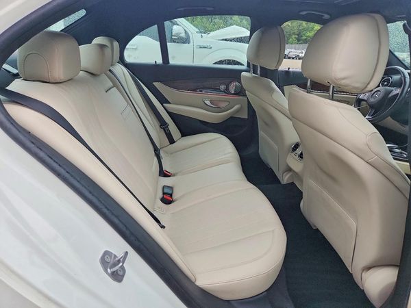 2017 MERCEDES-BENZ E E300-4M