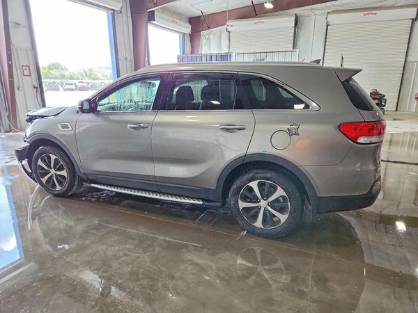 2017 KIA SORENTO EX