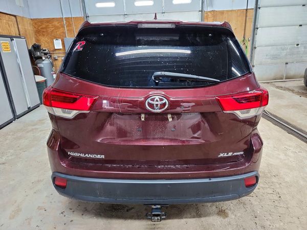 2019 TOYOTA HIGHLANDER SE/XLE — DIRR