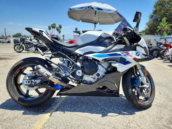 2023 BMW S 1000