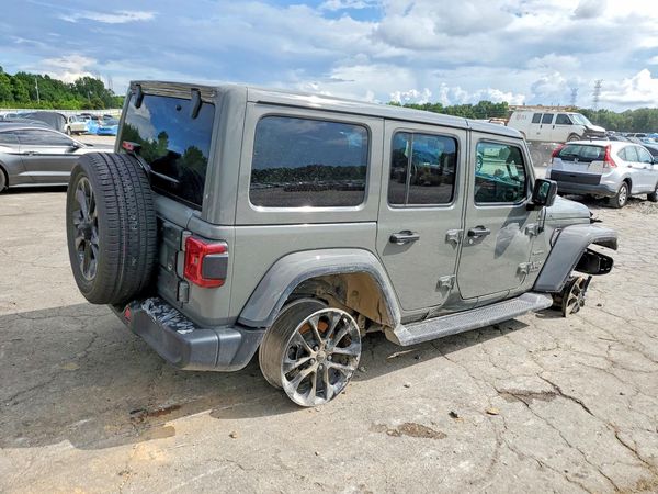 2022 JEEP WRANGLER UNLIMITED SAHARA