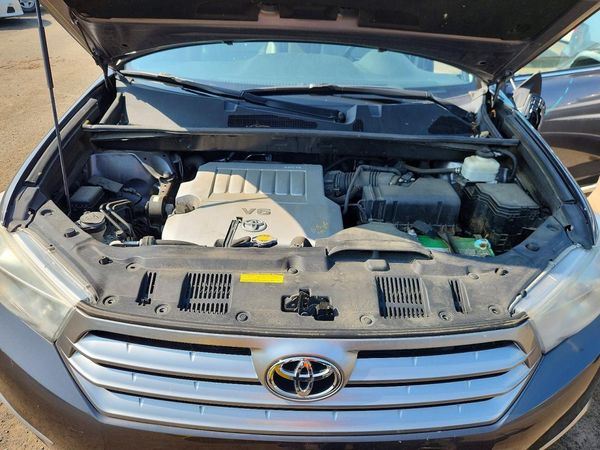 2012 TOYOTA HIGHLANDER Base/Hybrid