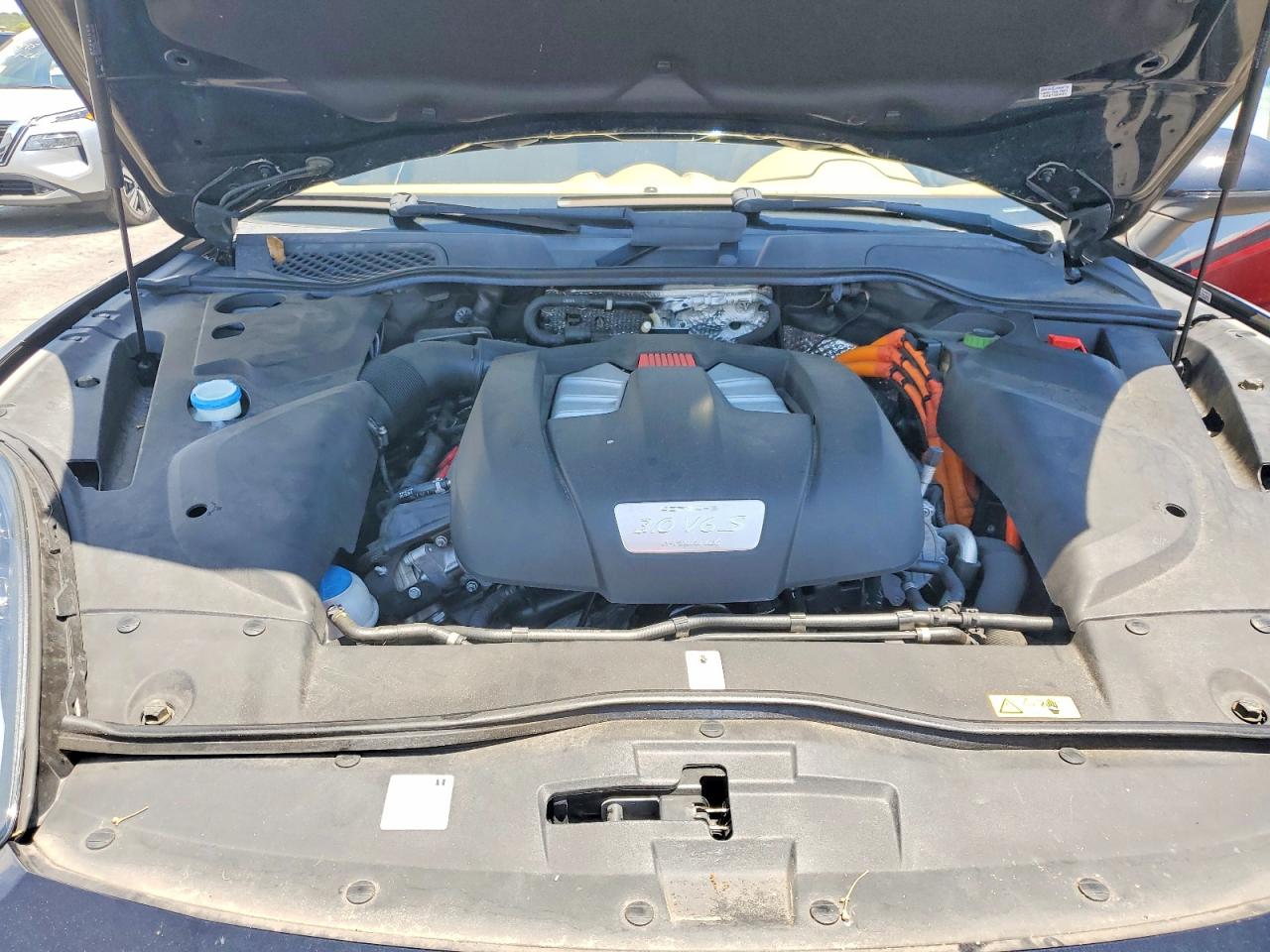 2016 PORSCHE CAYENNE E-Hybrid