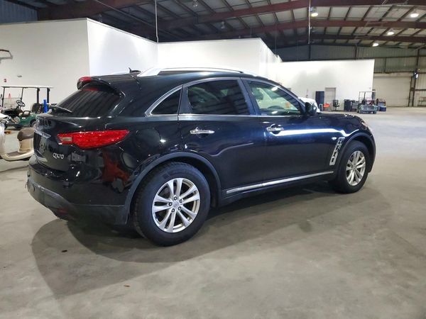 2014 INFINITI QX70