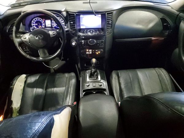2014 INFINITI QX70