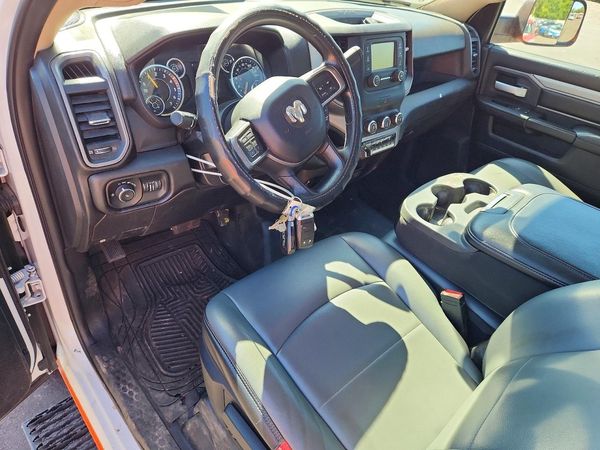 2019 RAM 3500 REG CAB CHASSIS