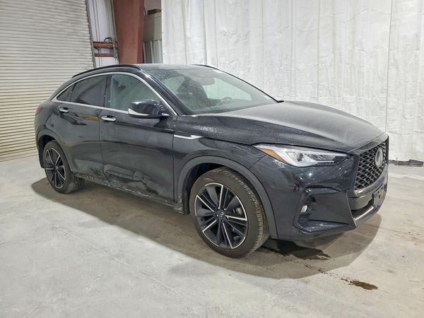 2022 INFINITI QX55 Luxe