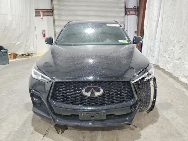 2022 INFINITI QX55 Luxe