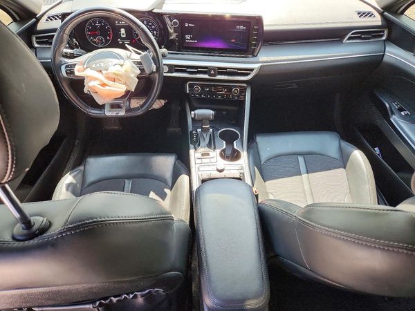 2022 KIA K5