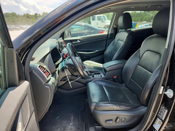 2020 HYUNDAI TUCSON