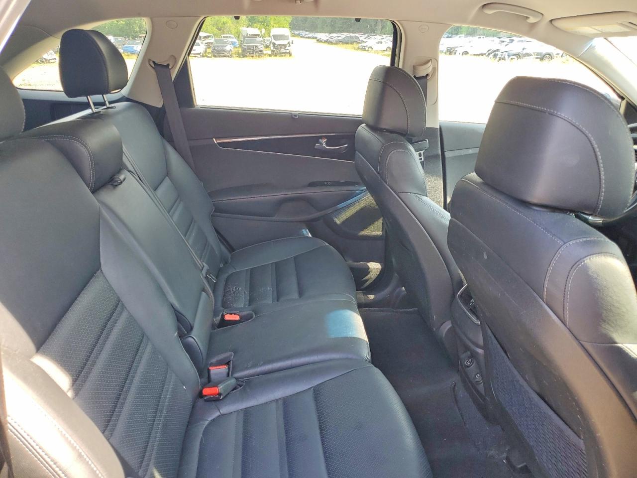 2017 KIA SORENTO EX