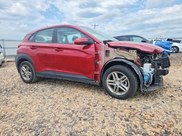 2020 HYUNDAI KONA SE