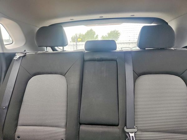 2020 HYUNDAI KONA SE