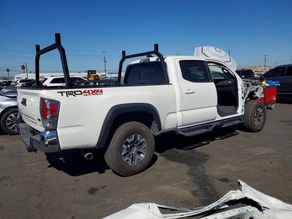 2023 TOYOTA TACOMA SR5