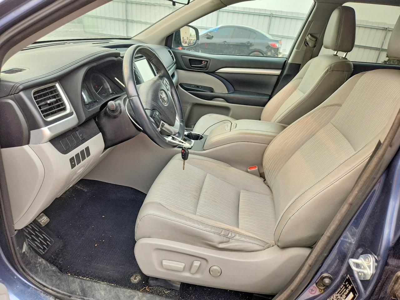 2016 TOYOTA HIGHLANDER Base/Hybrid