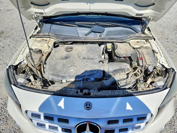 2018 MERCEDES-BENZ GLA GLA250