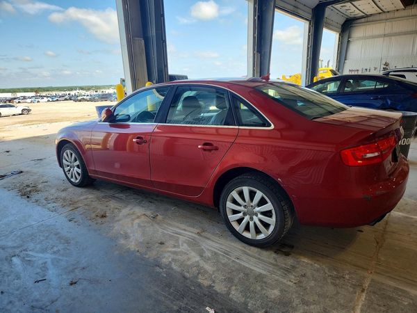 2013 AUDI A4 quattro Premium