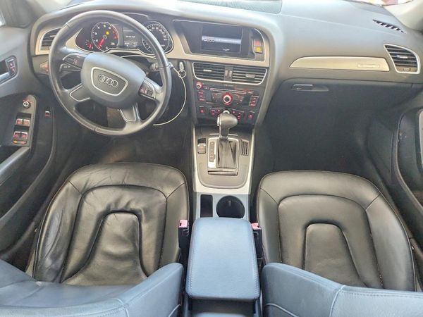2013 AUDI A4 quattro Premium