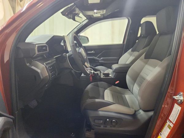 2025 TOYOTA TACOMA