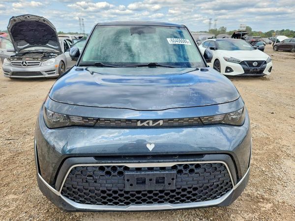 2025 KIA SOUL LX, S