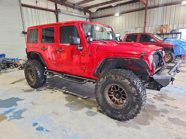 2015 JEEP WRANGLER UNLIMITED SAHARA 4X4