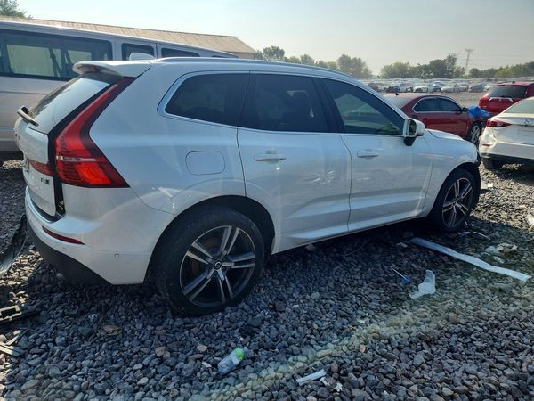 2018 VOLVO XC60