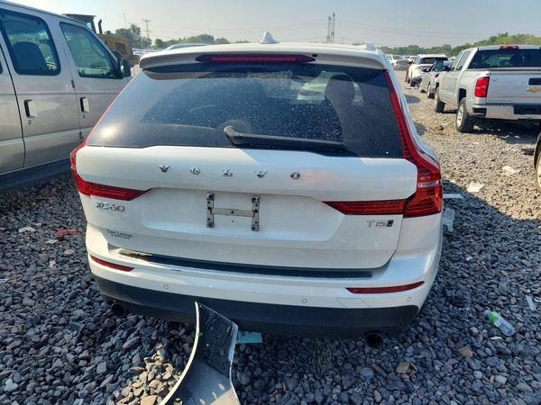 2018 VOLVO XC60