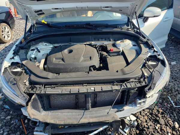 2018 VOLVO XC60