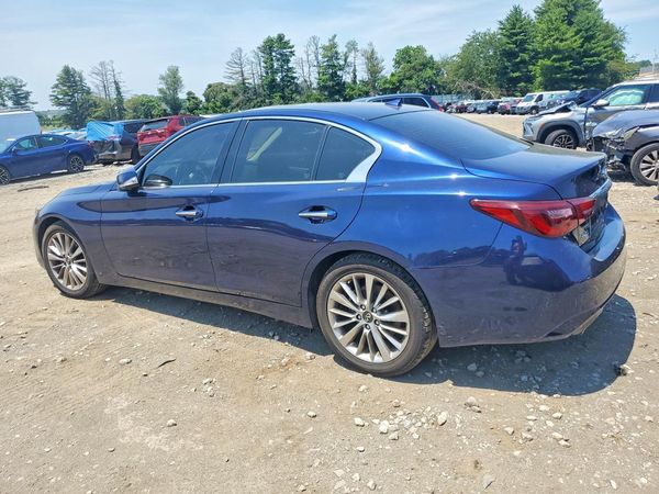 2021 INFINITI Q50 LUXE