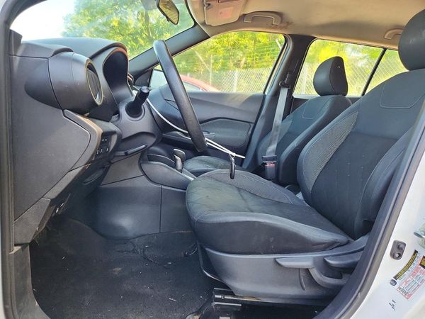 2020 NISSAN KICKS