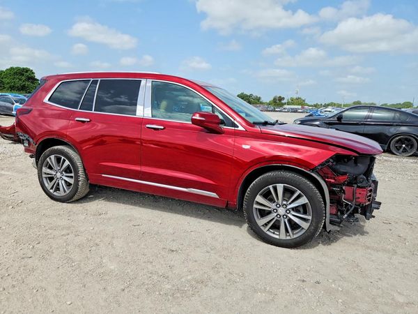 2020 CADILLAC XT6