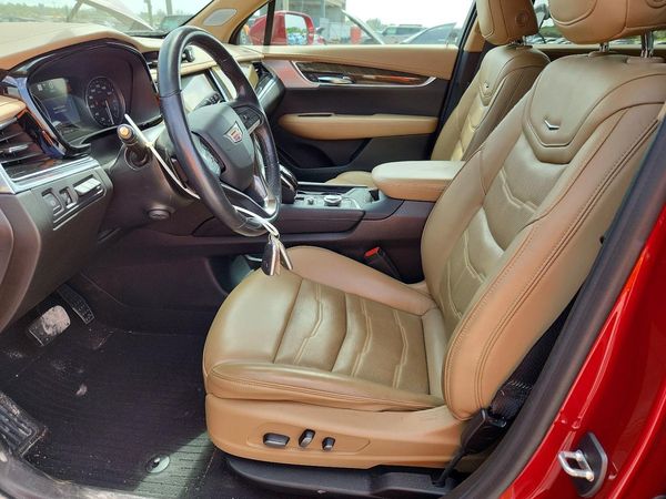 2020 CADILLAC XT6