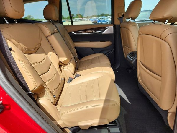 2020 CADILLAC XT6