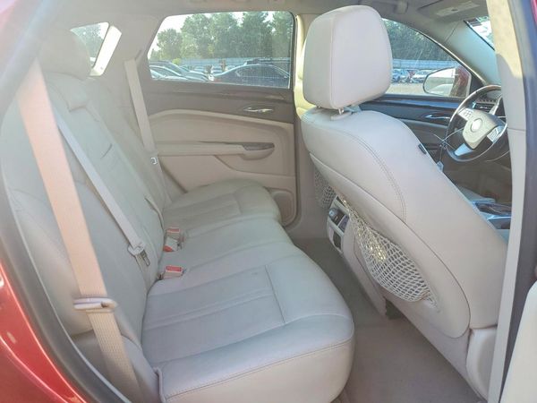 2012 CADILLAC SRX Luxury