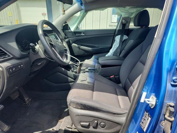 2017 HYUNDAI TUCSON