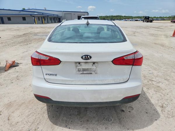 2016 KIA FORTE