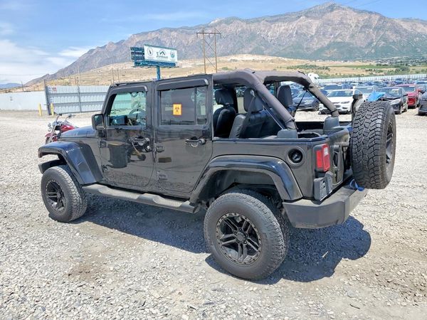 2017 JEEP WRANGLER UNLIMITED SAHARA 4X4